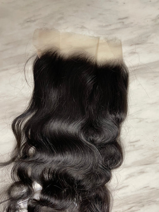 13x4 HD NATURAL WAVY FRONTAL